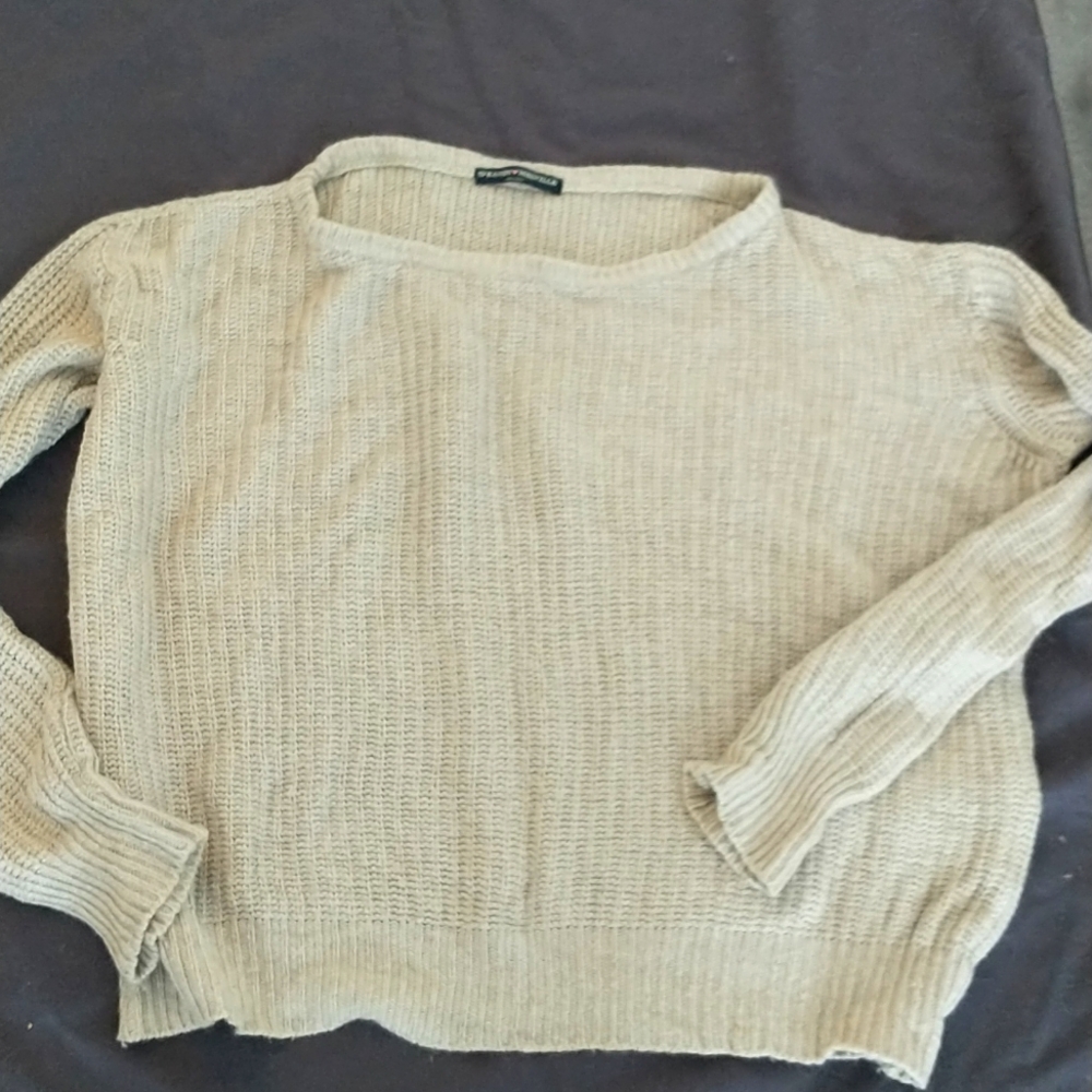 Brandy Melville sweater one size
